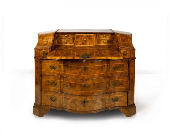 Walnut and burr walnut veneered drop-front chest of drawers, Verona, 18th century