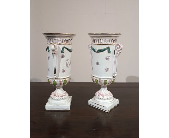 PAIR OF PAINTED PORCELAIN VASES FIRST HALF OF THE 19TH CENTURY