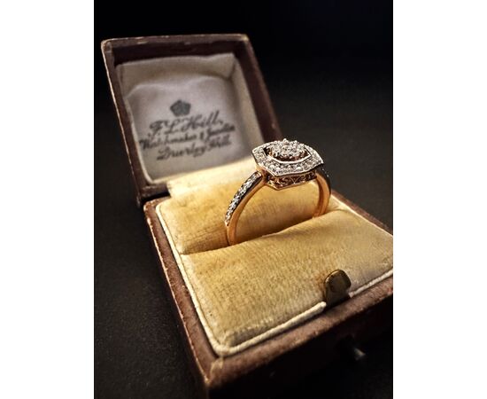 Anello  con  Diamanti