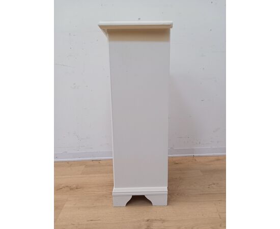 Piccolo comodino- mobiletto - laccato bianco-metà 900-piccole dimensioni!