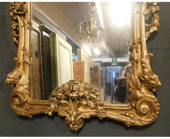 SPECC218 - Carved and gilded wooden mirror, late 18th century, dimensions cm W 80 x H 146