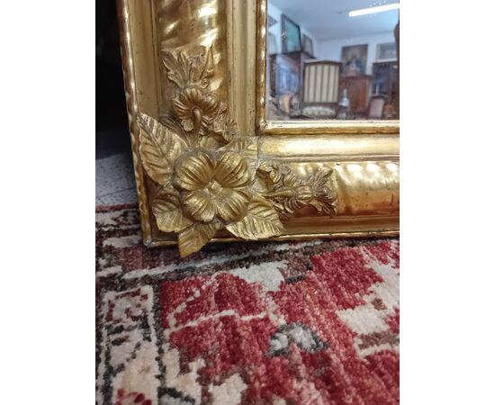 Mirror - Golden mirror with torchon motif