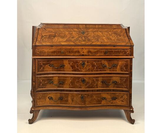 Walnut and burr walnut veneered drop-front chest of drawers, Lombardy (Brescia), 18th century