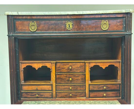 Louis XVI walnut secretaire, late 1700s.