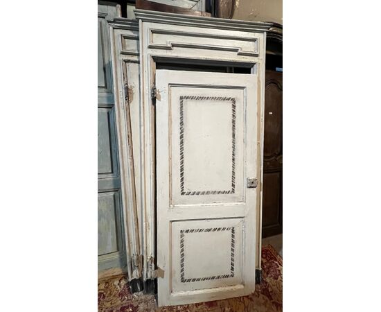 PTS899 - N. 6 Porte laccate, con telaio, epoca '700, misure diverse (circa 80x200 H)