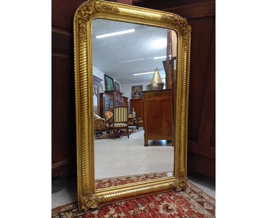 Mirror - Golden mirror with torchon motif