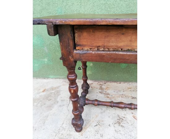 Scrivania in noce Rocchetto 600