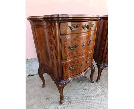 Coppia comodini mossi