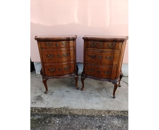 Coppia comodini mossi