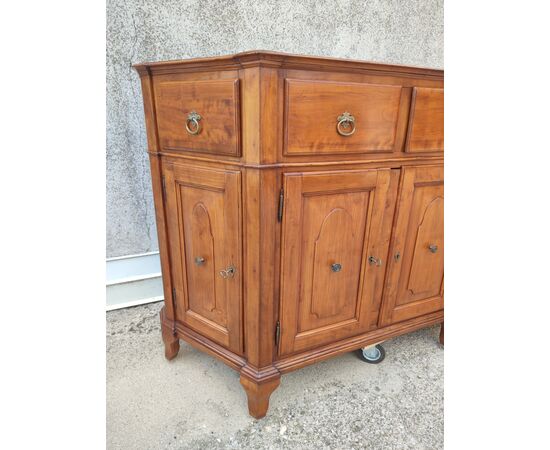 Credenza scantonata
