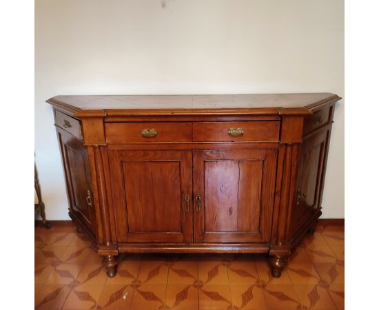 Credenza scantonata
