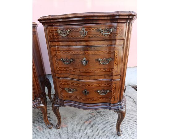 Coppia comodini mossi