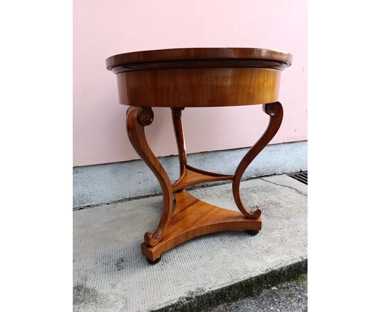 Tavolino in ciliegio