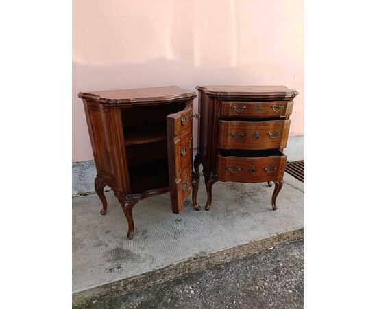 Coppia comodini mossi