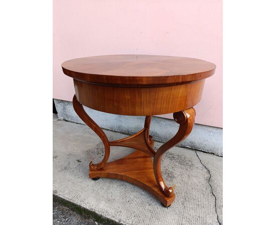 Tavolino in ciliegio