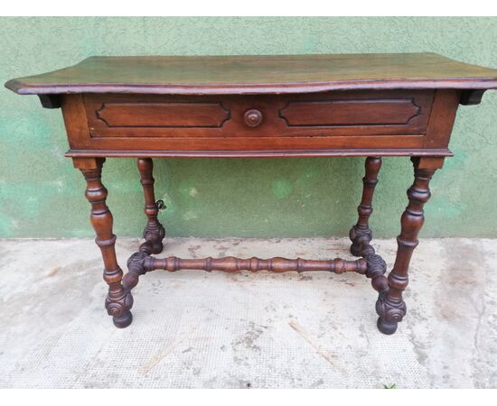 Scrivania in noce Rocchetto 600