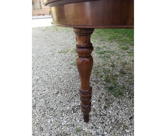 TAVOLO ALLUNGABILE IN NOCE 800