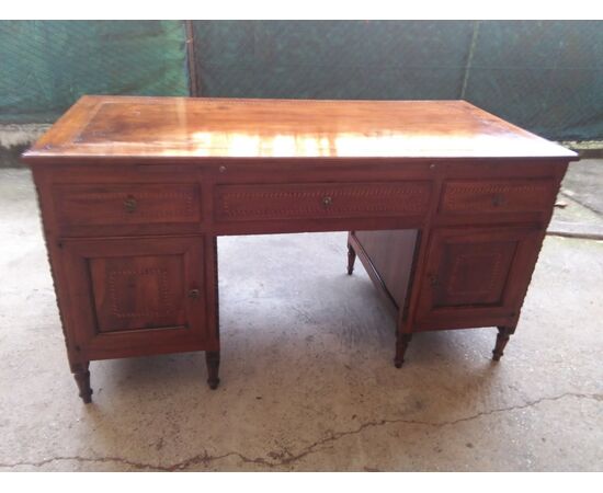 Scrivania da centro Luigi XVI
