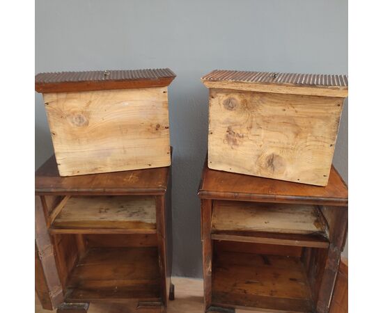 Coppia di comodini 800