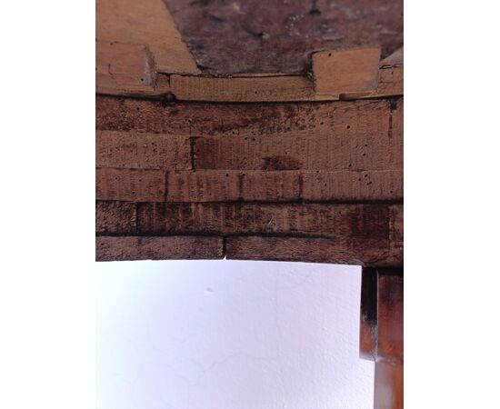 Tavolino in ciliegio