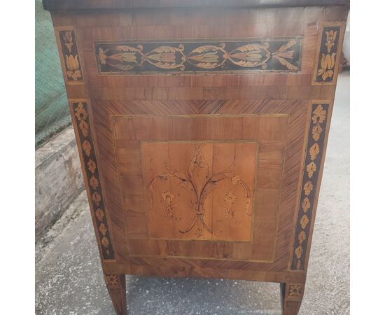 Louis XVI Chest of Drawers