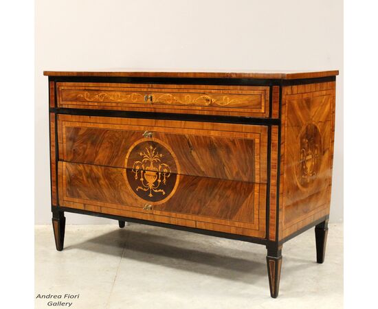 Antico cassettone comò Luigi XVI in noce intarsiato - Italia epoca '700