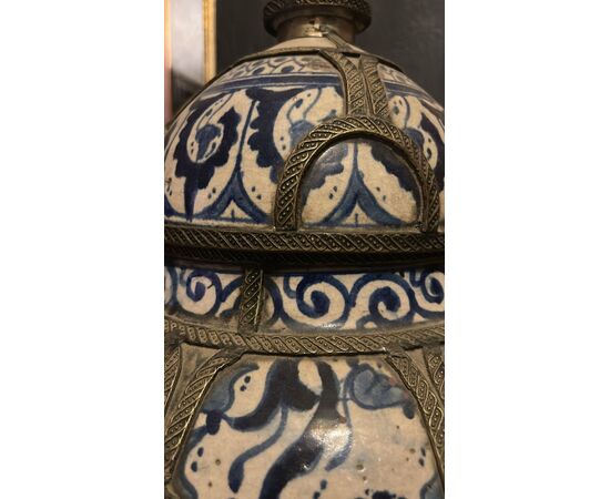 Pair of 17th-century vases