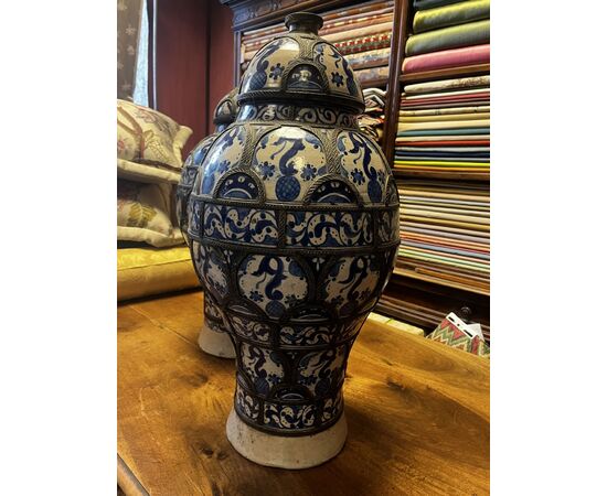 Pair of 17th-century vases