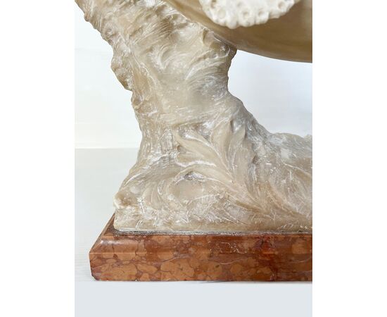 Scultura donna su amaca - inizio Novecento