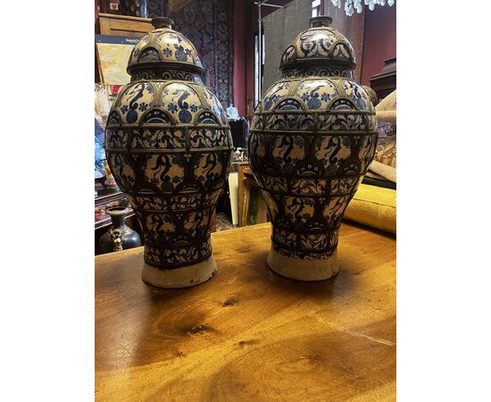 Pair of 17th-century vases