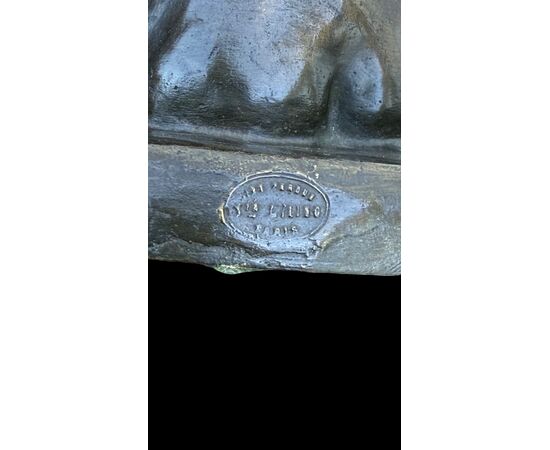 Bronze sculpture depicting a female nude. France.