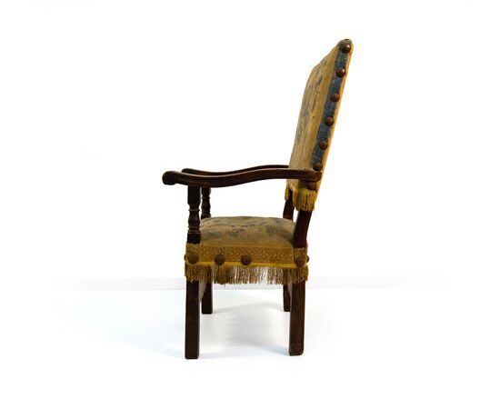 Poltrona in noce, XVII secolo