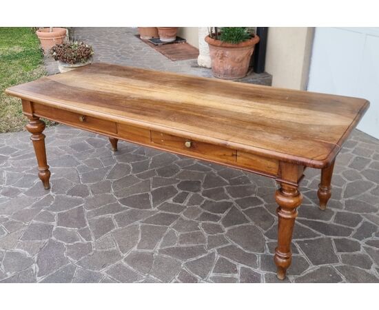 1800s Walnut Table with Lid in Two Planks
