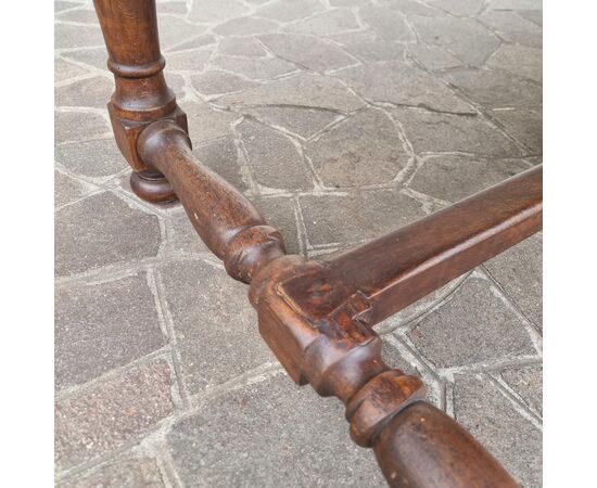 Large Tuscan Walnut Fratino Table from the 1700s