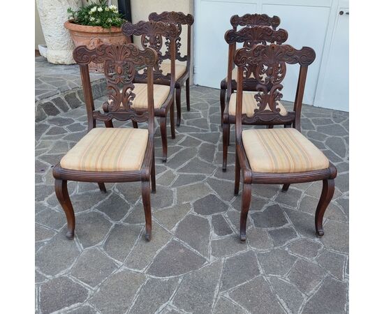 SET COMPLETO DI 6 SEDIE IN NOCE DELL’800