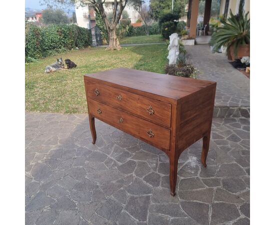 "700s Vicenza Directory walnut chest of drawers