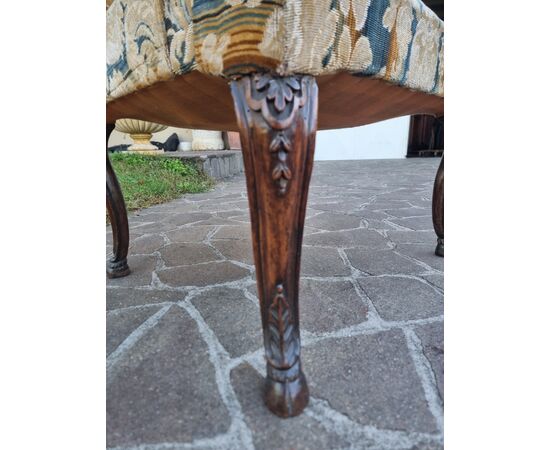 Poltrona in noce del 700 Venezia