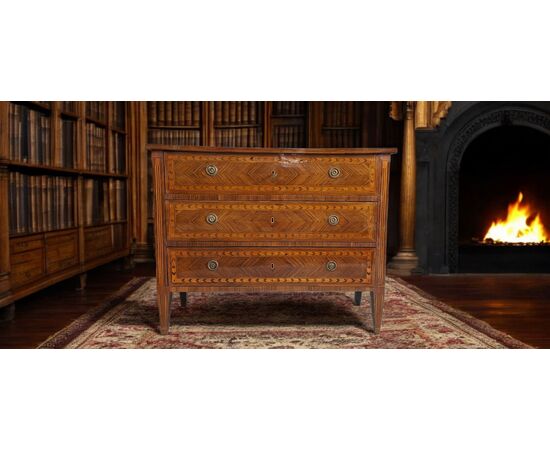 INLAID CHEST OF DRAWERS - PIEDMONT - LOUIS XVI