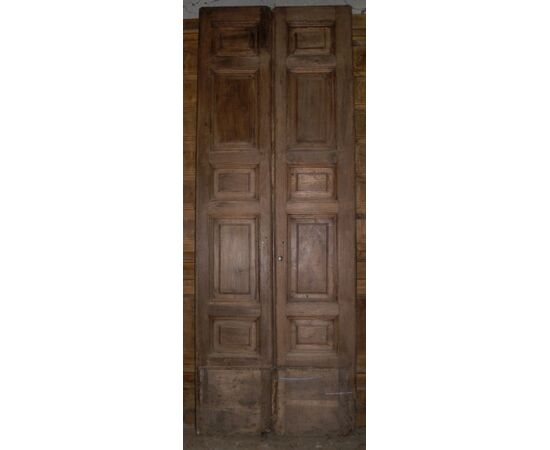 pti529 walnut door with 10 panels, size. h 315 cm x width. CM116