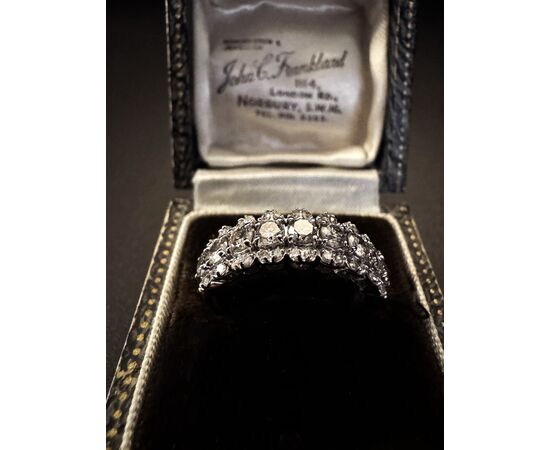 Anello  con  Diamanti