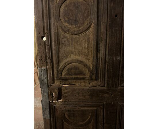 PTS901 - N. 3 Porte in rovere, un battente, epoca '700, mis. cm L 86/90 x H 192/195