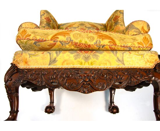 Mahogany armchair, England, 19th century