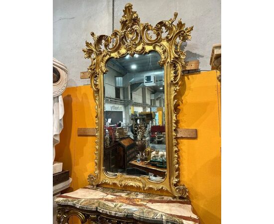 
Maestosa Specchiera in Legno Dorato, XIX Secolo