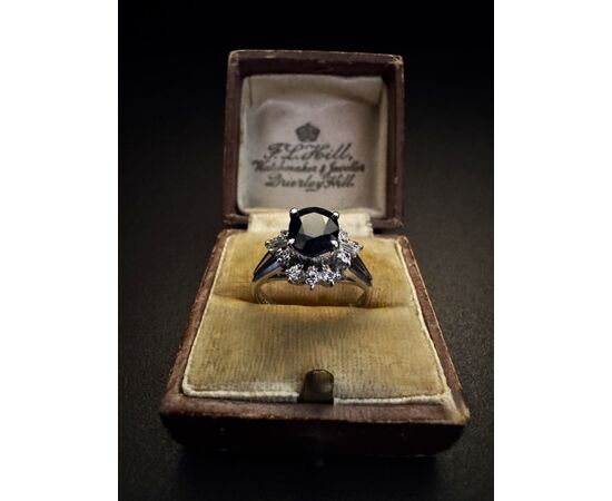 Platinum Ring with Sapphire and Diamonds