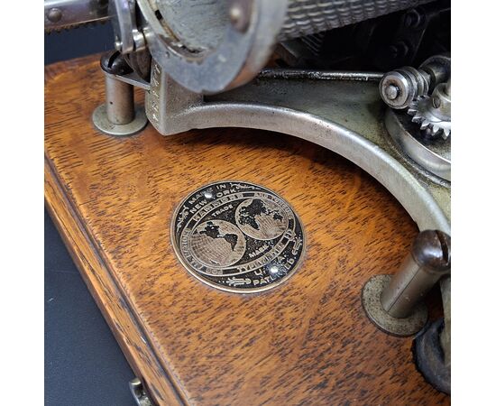 American Hammond crescent typewriter, circa 1905.