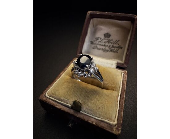 Platinum Ring with Sapphire and Diamonds