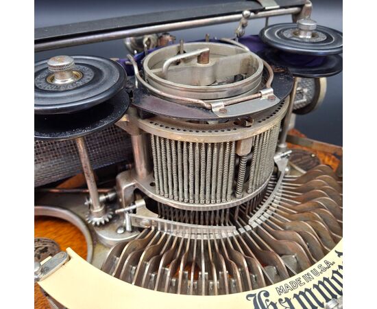 American Hammond crescent typewriter, circa 1905.