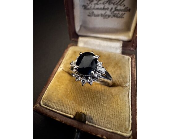 Platinum Ring with Sapphire and Diamonds