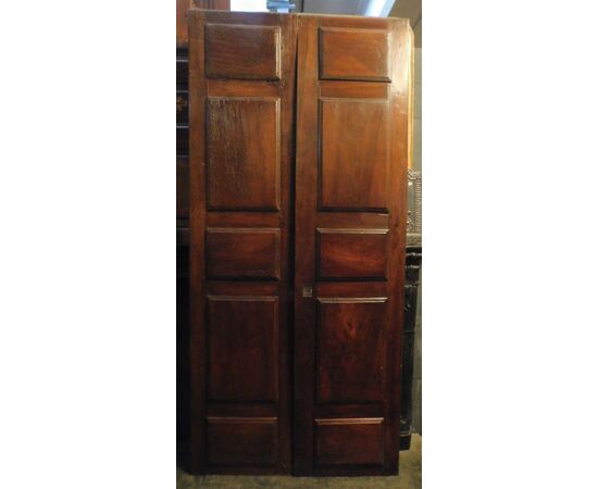 ptci437 door walnut end &#39;700, coming from Torino, mis. h 242 x 113.5 cm, thickness. cm3