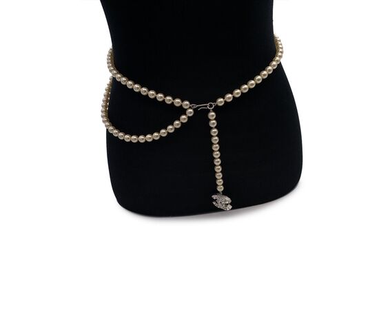 CHANEL Collana in Perle Col. Argento CC